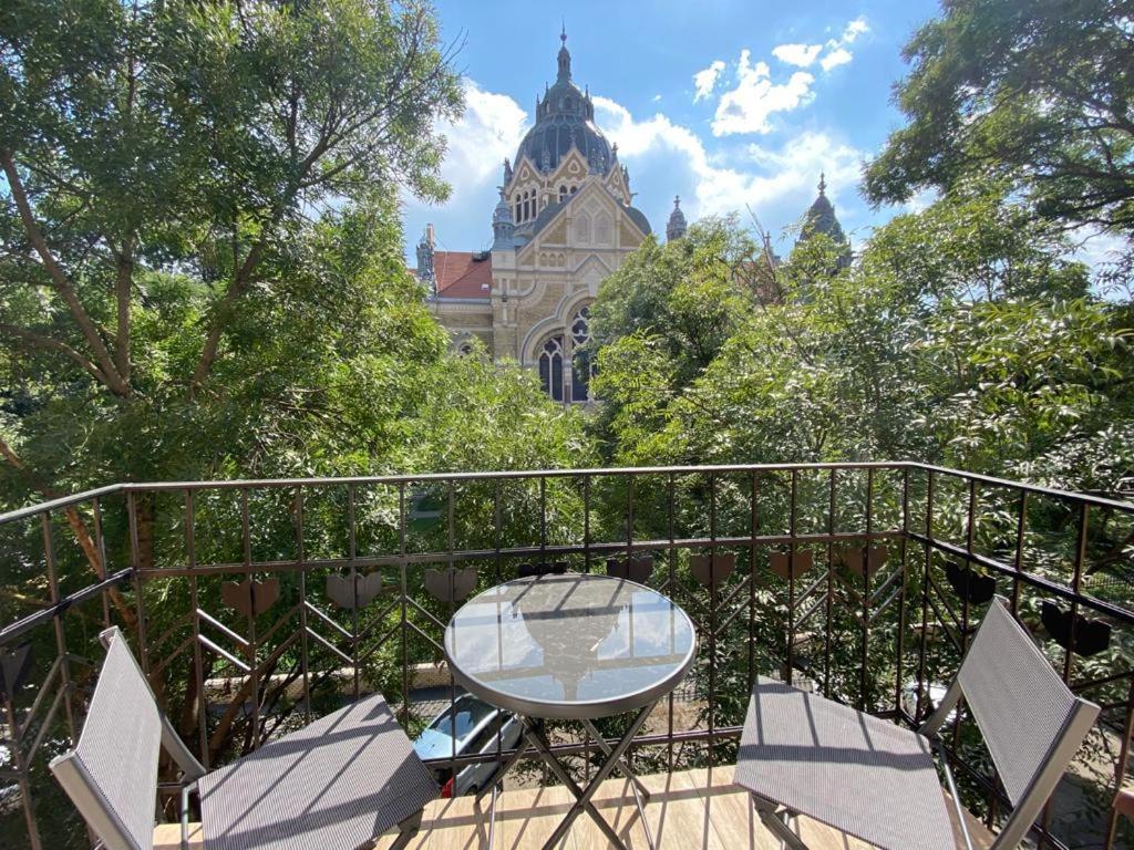 Synagoge View Loft Bestern Σέγκεντ Εξωτερικό φωτογραφία